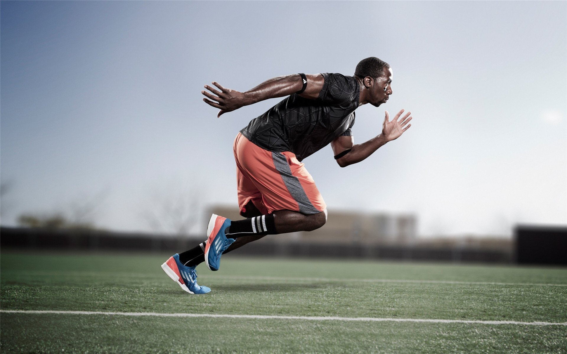 骑士轻取雷霆，西亚卡姆惊艳四座，一场天赋与战术的完美交响